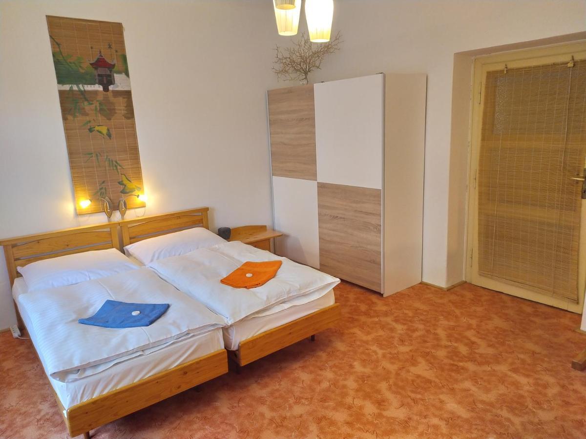 Pension 21 Прага Екстер'єр фото