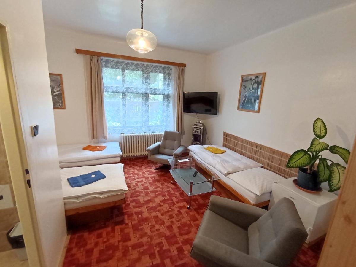 Pension 21 Прага Екстер'єр фото